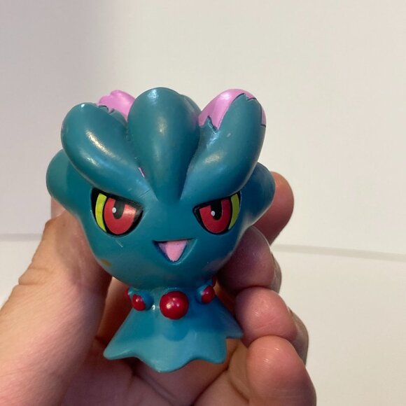 Pokémon Nintendo Misdreavus Jakks 2009 Action Figure 3" Figurine Plastic Toy - Picture 3 of 11